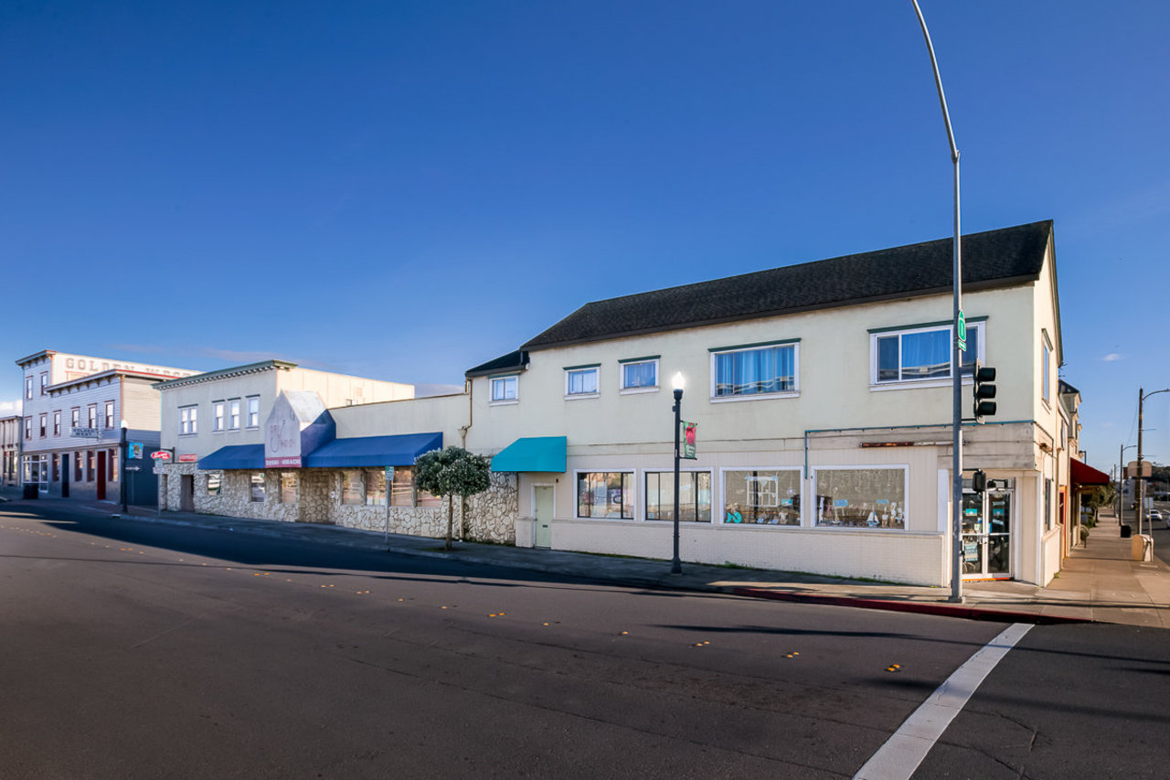 Fort Bragg Commercial