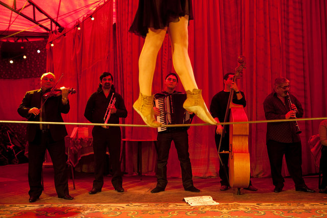 Romanes Cirque Tzigane, Paris