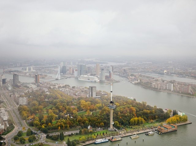 Rotterdam Arial from the series Park © Jeroen Hofman