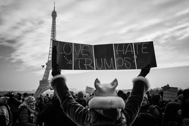 Women's march on Paris.