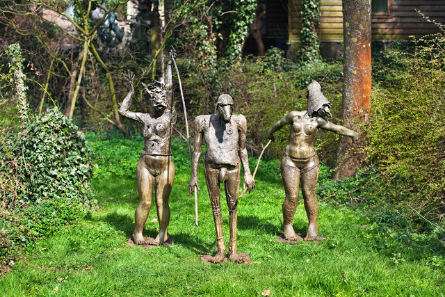 Statues of Nicolas van Ronkenstein, The Netherlands, for publication: Tussen Mythe en Werkelijkheid