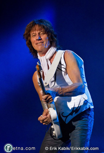 10_5_10_jeff_beck_israel_kabik-38.jpg