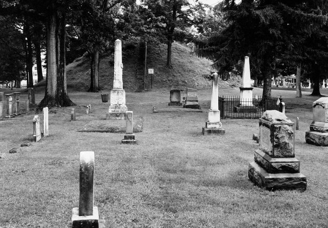 Mound Cemetery, Marietta, Ohio – 2004