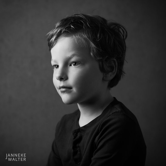 Fine art portretfoto jongen IV @ Janneke Walter, kinderfotograaf Utrecht De Bilt, kinderfotografie, kinderportret, fine art fotografie
