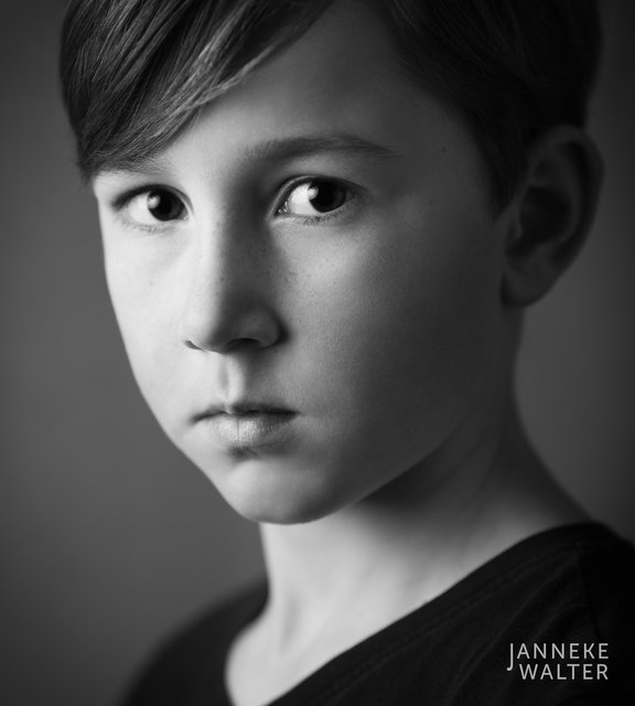 Fine art portretfoto kind @ Janneke Walter, kinderfotograaf Utrecht De Bilt, kinderfotografie, kinderportret, fine art fotografie