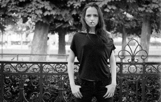 Mina, Paris