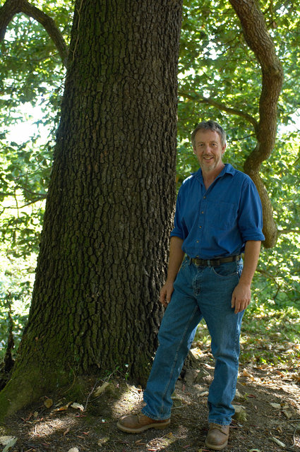 Head Gardener Howick Hall 5608010109.jpg