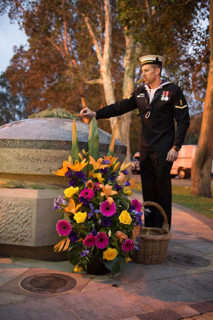 Dawn Service_163.jpg