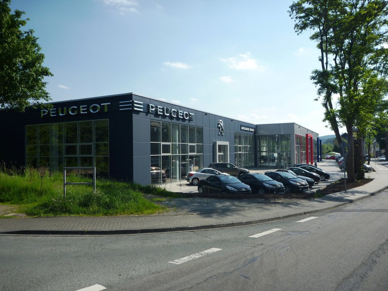 AUTOHÄUSER