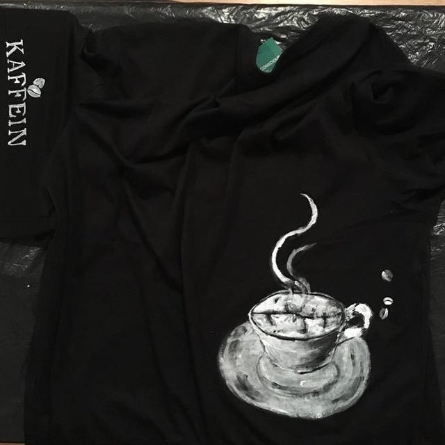 T-Shirt Kaffein - Front Side Detail