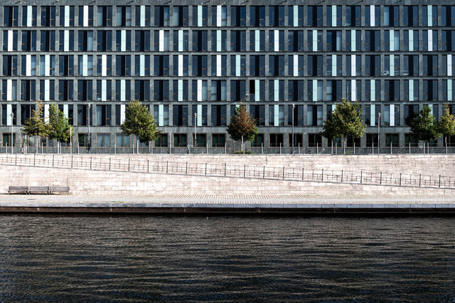 MInisterium für Forschung und Blldung.