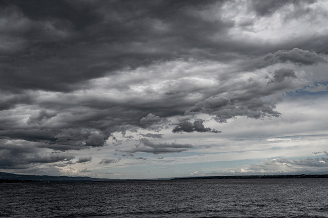 Wolken über dem Lèman.