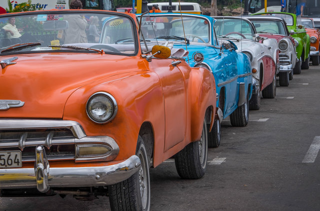 de rigueur Havana old cars