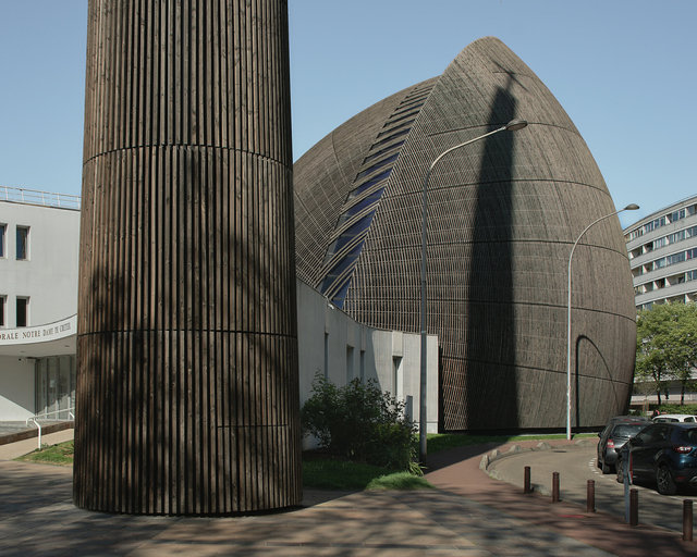 03GFX20389.jpg
