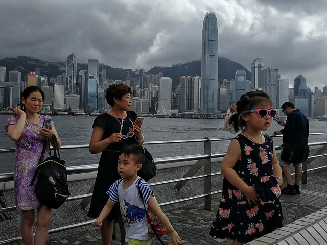 Hongkong_P10plus.jpg