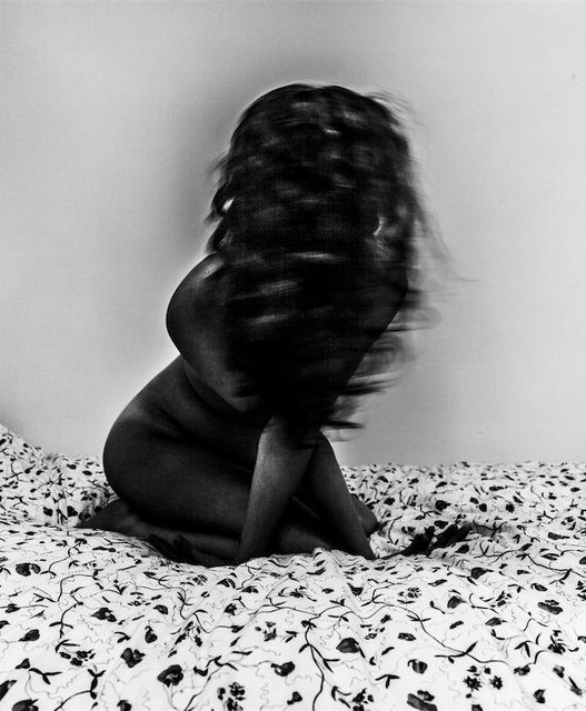 Untitled, from the series “17-01-09” © Laura Hospes