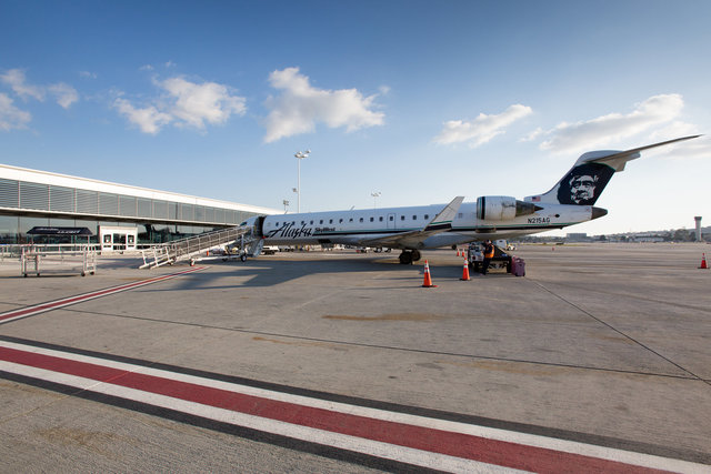 Lena_LBairportSct-067.jpg