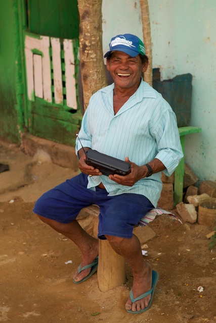Man with radio, Itacare