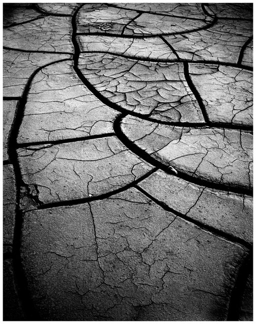cracked sand.jpg