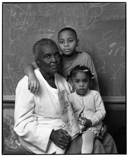 E. Har., grandma&kids208.jpg