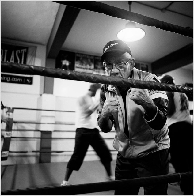 BOX. Sr. Aranda, entrenador, un mito en el gimnasio