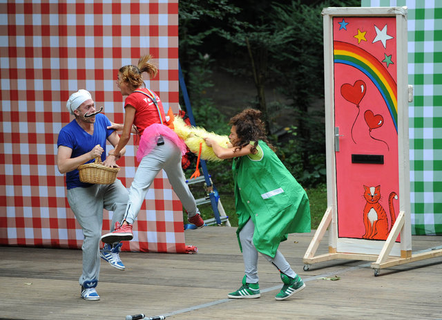 VET kindercabaret 8 sept 2013 Leidse Hout