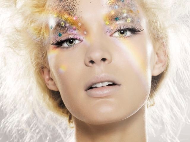Indira-Cesarine-Rainbow.jpg