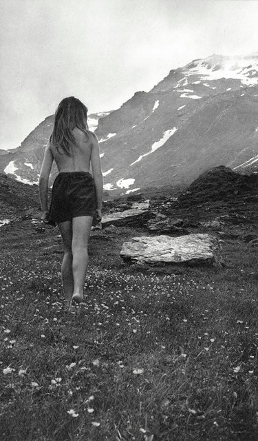 Untitled from the series Droom in het Woud © Ata Kandó