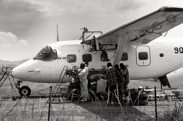 Minor repairs, Bukavu airport