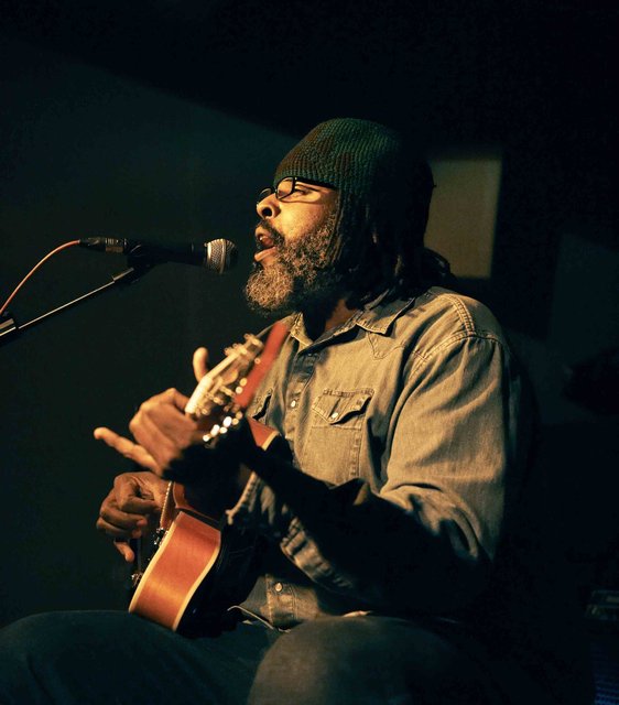 Alvin Youngblood Hart