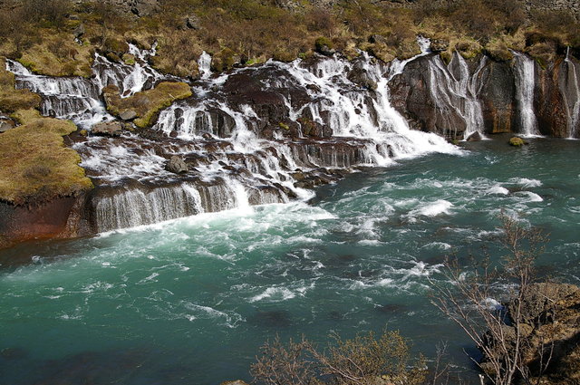 Hraunfossar 1 VB.JPG