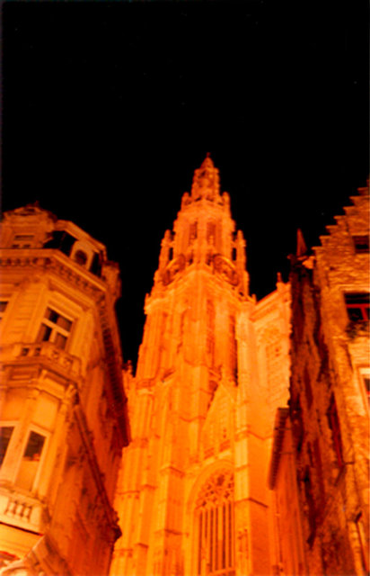 BrusselsCathedralPhoto.jpg