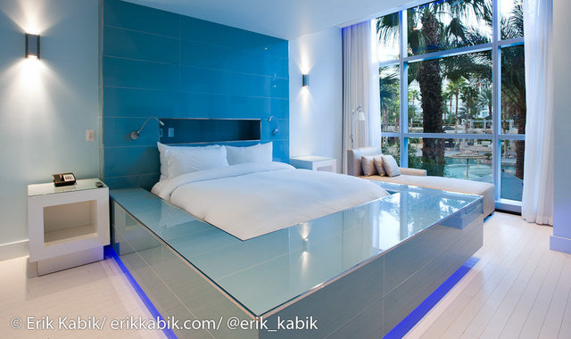 HRH_PARADISE_BLUE_WHITE_VILLA_BDRM_1.jpg