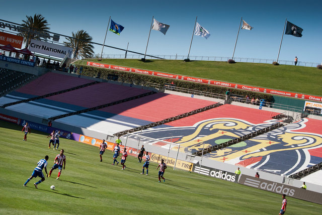 Chivas vs FC Dallas Halftime Game
