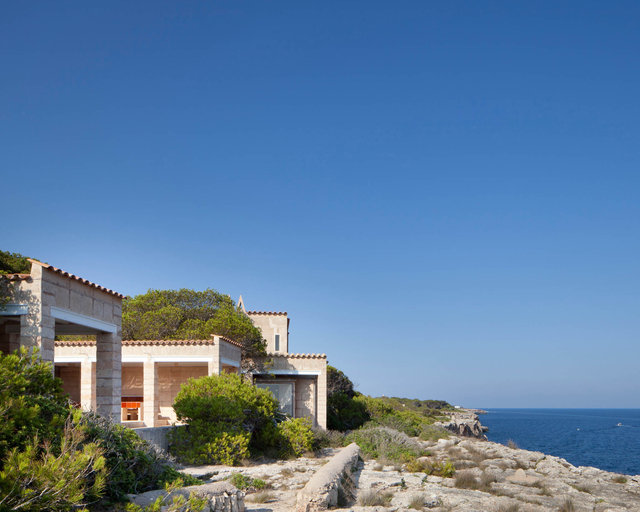 Can Lis, Mallorca. Architect: Jorn Utzon