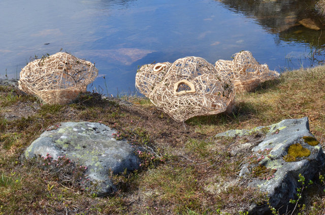 Installation woven of wood and rattan for 'Kunst i Natur* in Åndalsnes, Norway 2015