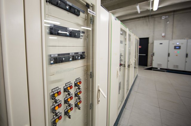 telcha sala quadri 2016-0447.jpg