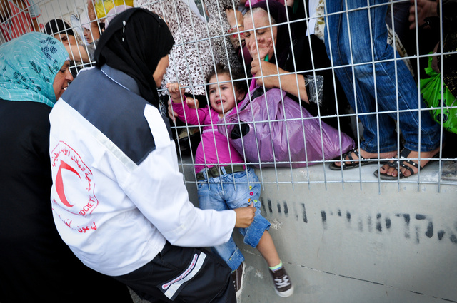 Check point de Qalandiya, avant la veillée de la Nuit du Destin