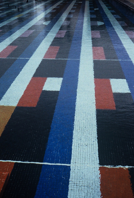 Bassin du parvis de la Défense, nov. 1998