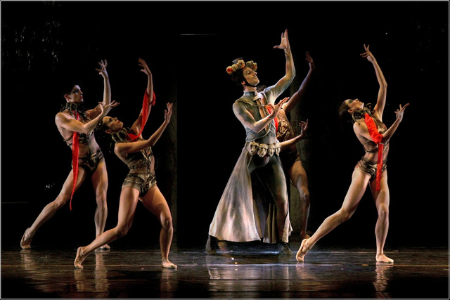 Coreografia e regia di Mario Piazza