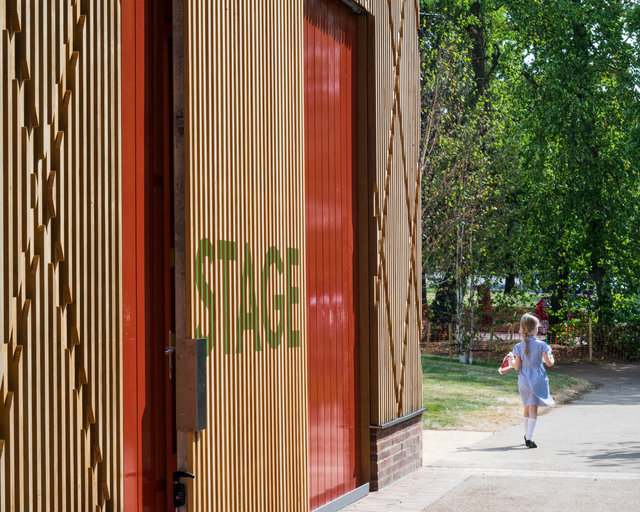 Arc House Harrow. Adams and Sutherland Architects