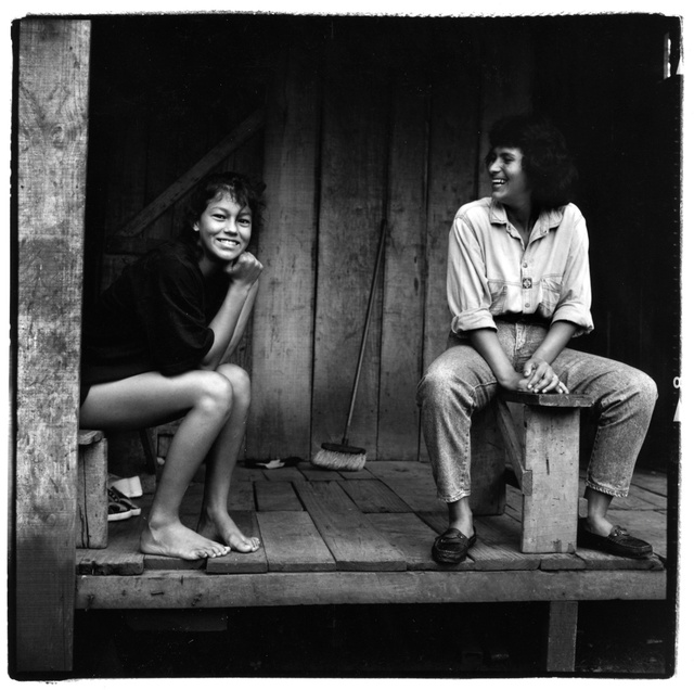 Arg. 2 girls on porch223.jpg