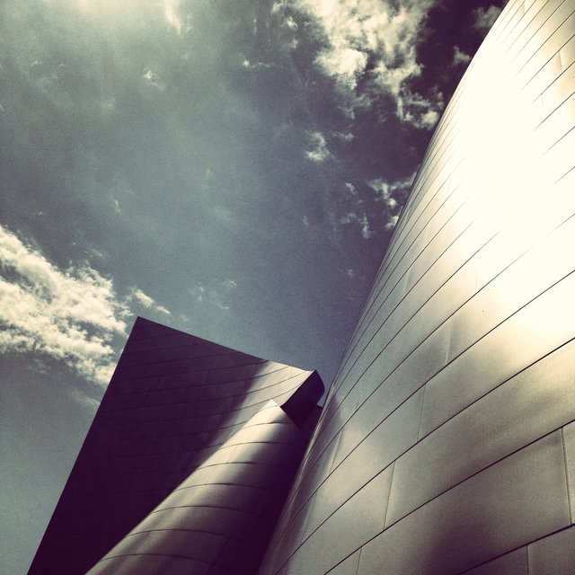 WALT DISNEY CONCERT HALL - SLATE 9 