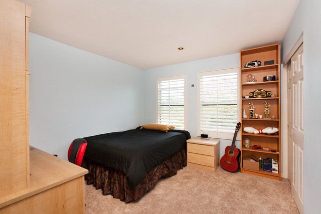 Represented by Chuck Husting | 310-770-6353<br>& Christina Jhun Hopkins | 310-430-9559