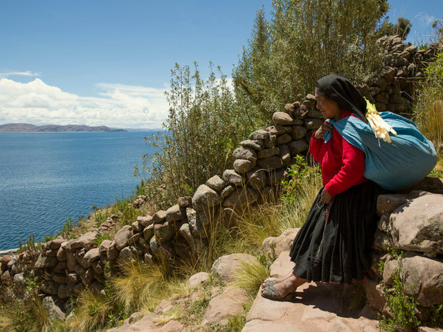 IslandsOfTiticaca_AK38.jpg