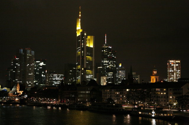 frankfurt by night