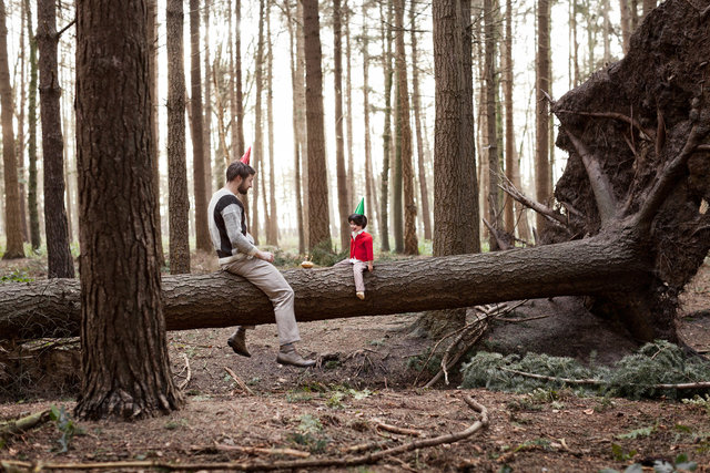 The Strength Of Weak Ties | Series of 10 images | 2012