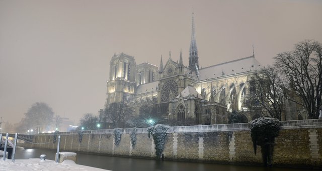 Notre Dame 2 - France