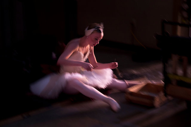 MANNY_DANCE_08.JPG