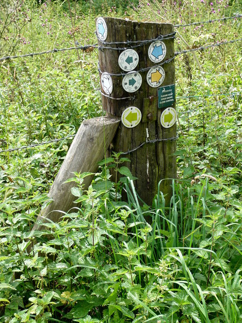 Waymarker Lea Valley VB.JPG